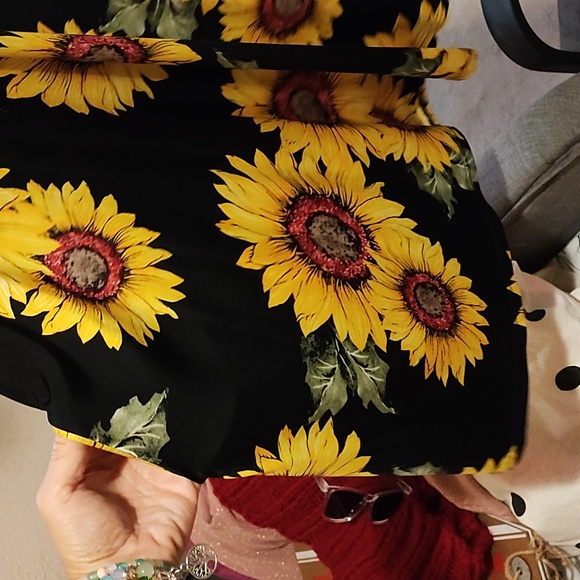 sunflowers - Picture 3 of 4